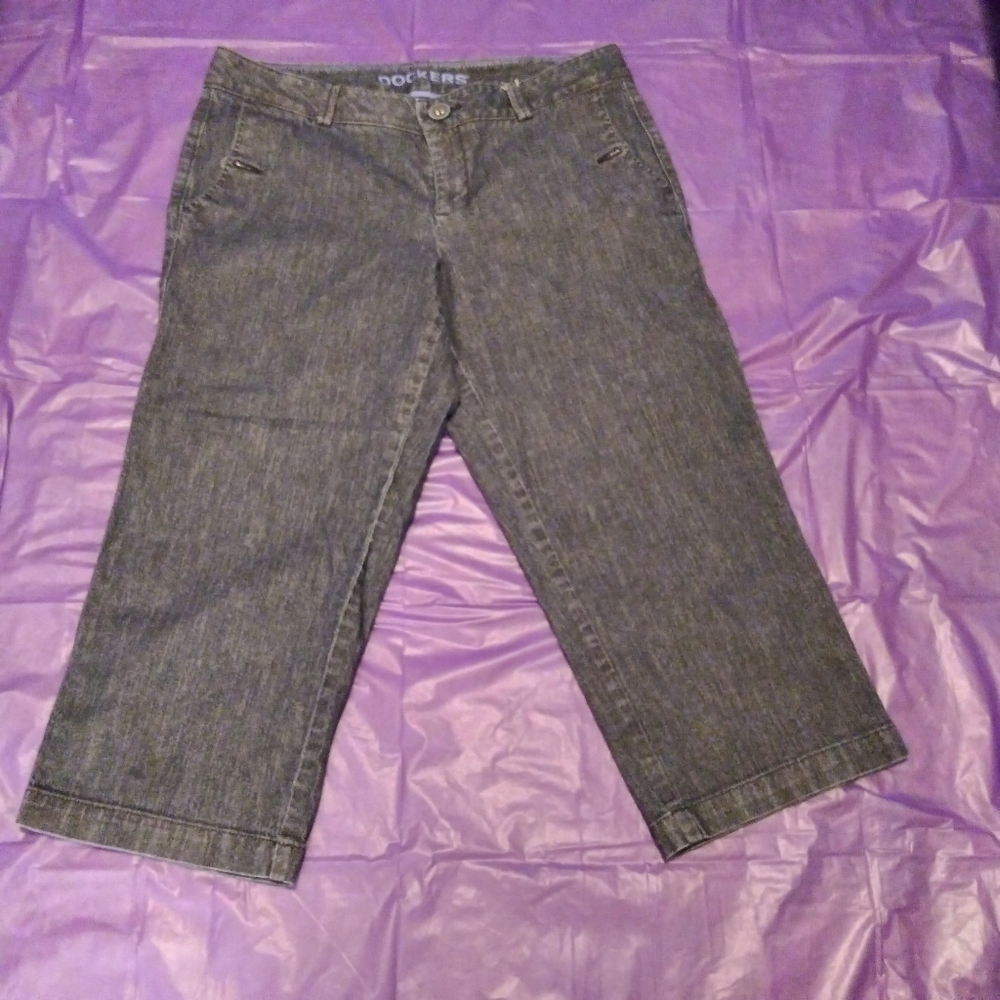 Dockers jeans Capri pants size 8